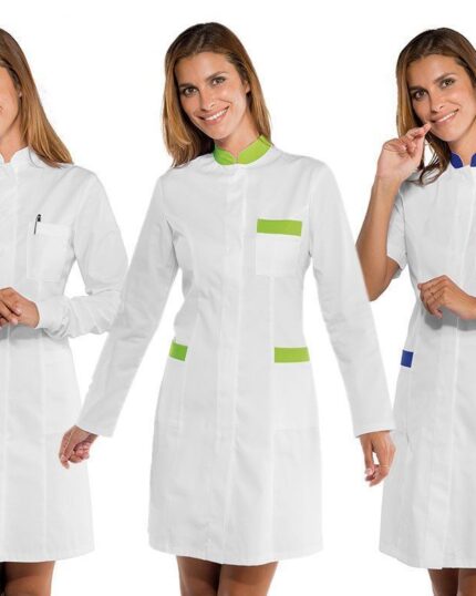 Bata sanitaria mujer entallada. Batas de mujer sanidad y farmacia