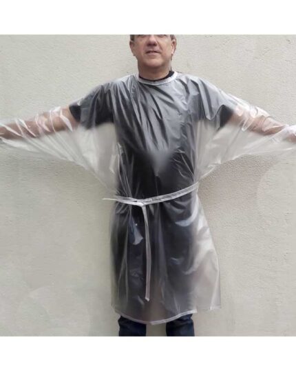 bata impermeable transparente