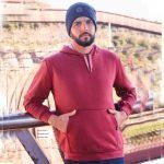 SUDADERA COMBINADA CON CAPUCHA: Estilo y Comodidad para el Día a Día