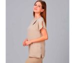 Blusa para trabajo en centro de belleza modelo 600024 - Ropa profesional cómoda y elegante