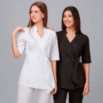 Uniformes peluquería y estética elegantes