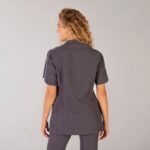 Casaca sanitaria de manga corta para mujer Gary's modelo 6618 Arancha - Ropa de trabajo cómoda y profesional