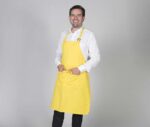 Delantal Garys con peto en tejido sarga