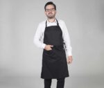 Delantal Garys con peto en tejido sarga