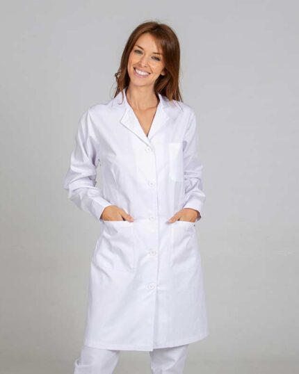 Bata blanca médico mujer doctora