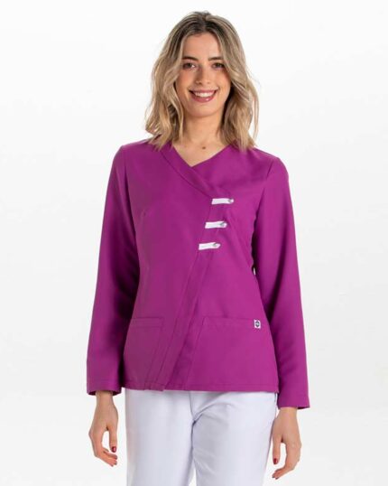Chaqueta para estética y spa en manga larga